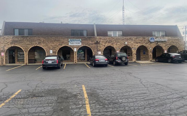 Pictures of Retail, Office property located at 535 North Lake Street, Mundelein, IL 60060 for lease - image #1