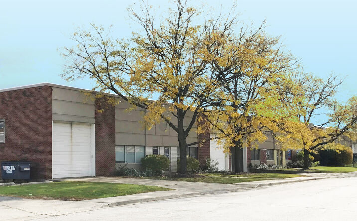 Pictures of Industrial property located at 1001 Nicholas Boulevard, Elk Grove Village, IL 60007 for lease - image #1