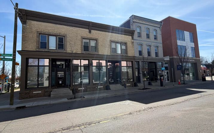 Pictures of Retail property located at 632 Fulton St W, Grand Rapids, MI 49504 for lease - image #1