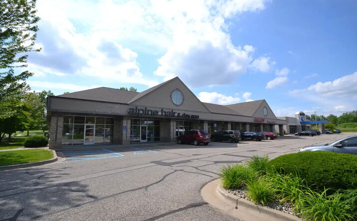 Pictures of Retail property located at 5357 Alpine Ave NW, Comstock Park, MI 49321 for lease - image #1