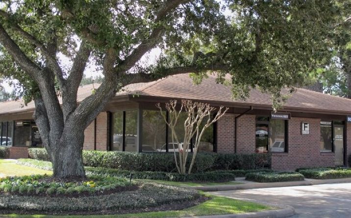 Pictures of Office, Industrial, Special Purpose property located at 7125 West Tidwell Road, Houston, TX 77092 for lease - image #1