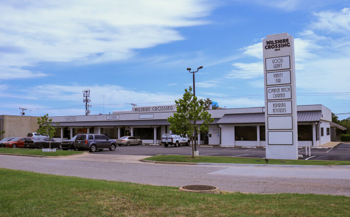 Pictures of Retail property located at 8014 North Western Avenue, Oklahoma City, OK 73114 for lease - image #1