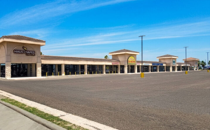 Pictures of Restaurant, Special Purpose, Retail property located at 1715 East Expressway 83, Penitas, TX 78576 for lease - image #1