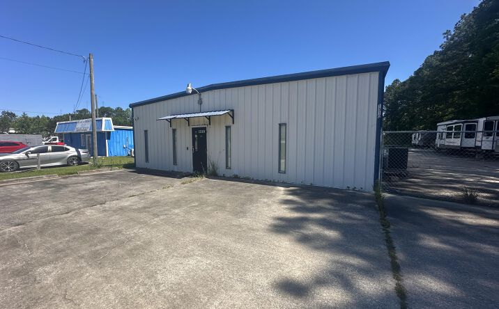Pictures of Industrial property located at 1310 College Park Road, Summerville, SC 29486 for lease - image #1