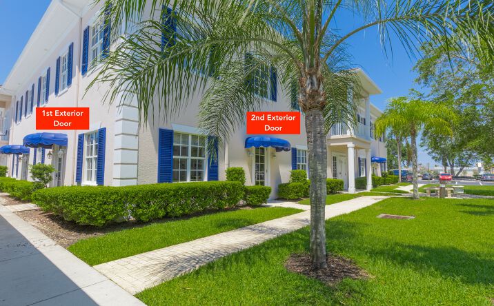 Pictures of Office property located at 1555 Indian River Boulevard, Vero Beach, FL 32960 for lease - image #1