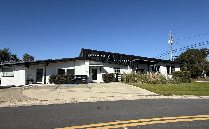 Pictures of Office property located at 1225 Airport Road, Panama City, FL 32405 for lease - image #1