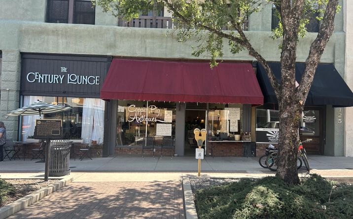 Pictures of Retail property located at 127 North Cortez Street, Prescott, AZ 86301 for lease - image #1
