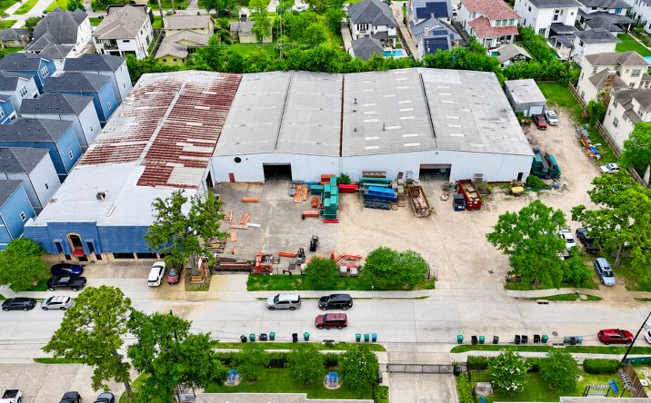 Pictures of Industrial property located at 924 & 944 Fisher Street, Houston, TX 77018 for lease - image #1