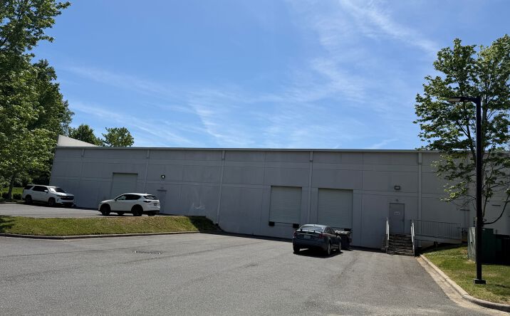 Pictures of Industrial property located at 9835 Northcross Center Court, Huntersville, NC 28078 for lease - image #1