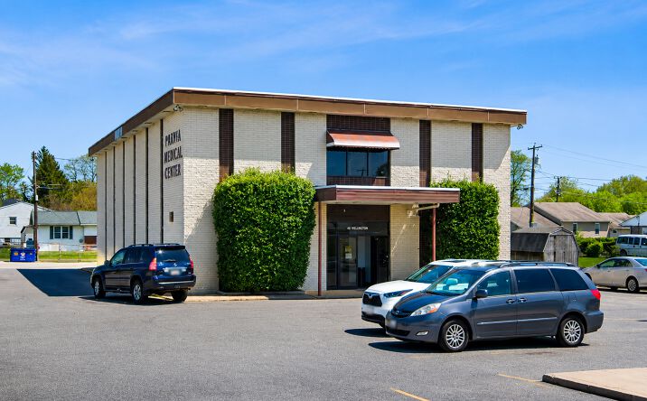 Pictures of Office property located at 413 COMMONWEALTH AVE, CATONSVILLE, MD 21228-3044 for lease - image #1