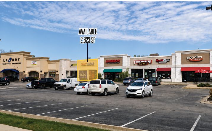 Pictures of Retail property located at 2665 South Oneida Street, Green Bay, WI 54304 for lease - image #1