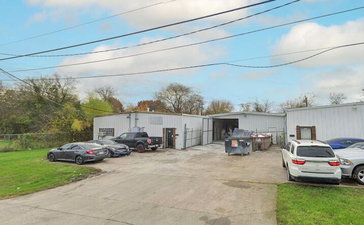 Pictures of Industrial property located at 108 Austin Street, Garland, TX 75040 for lease - image #1