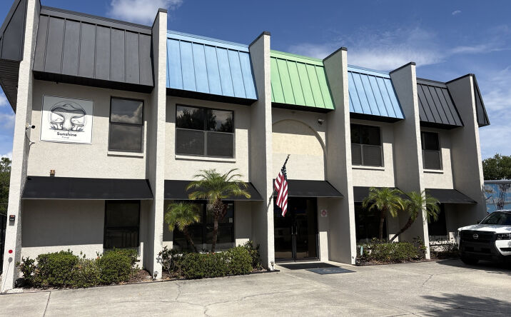 Pictures of Office property located at 210 Field End St, Sarasota, FL 34240 for lease - image #1