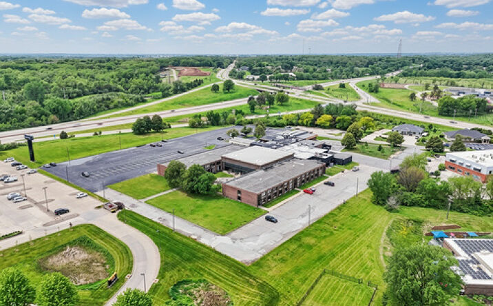Pictures of Restaurant property located at 2525 Highlander Place, Iowa City, IA 52245 for lease - image #1