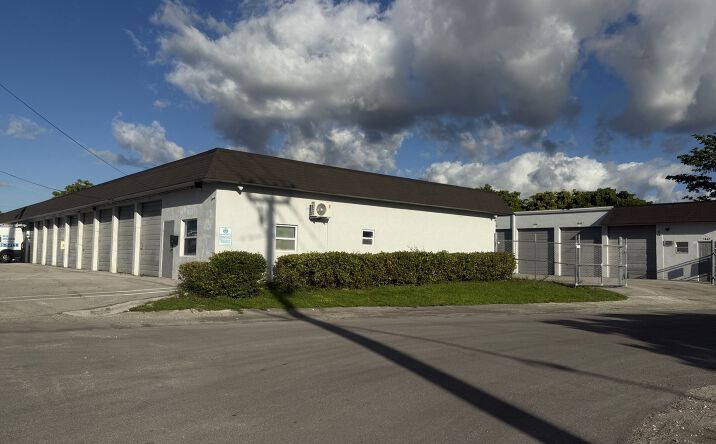 Pictures of Industrial, Restaurant, Office property located at 91 NE NINTH ST, POMPANO BEACH, FL 33060 for lease - image #1