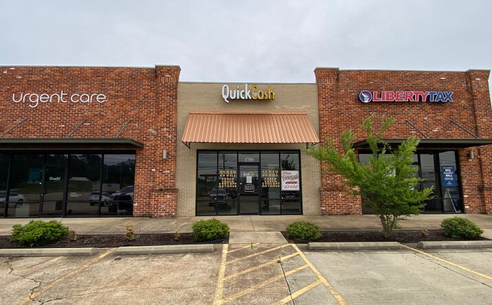 Pictures of Retail, Special Purpose property located at 1706 North Gloster, Tupelo, MS 38804 for lease - image #1
