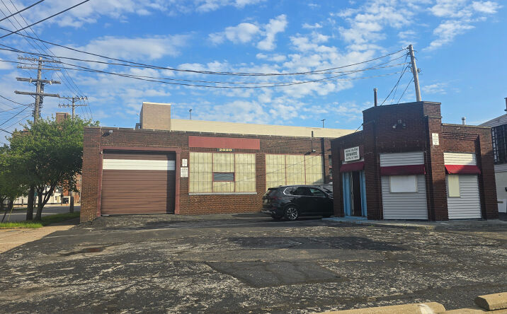 Pictures of Industrial property located at 2020 St. Clair Avenue NE, Cleveland, OH 44114 for lease - image #1
