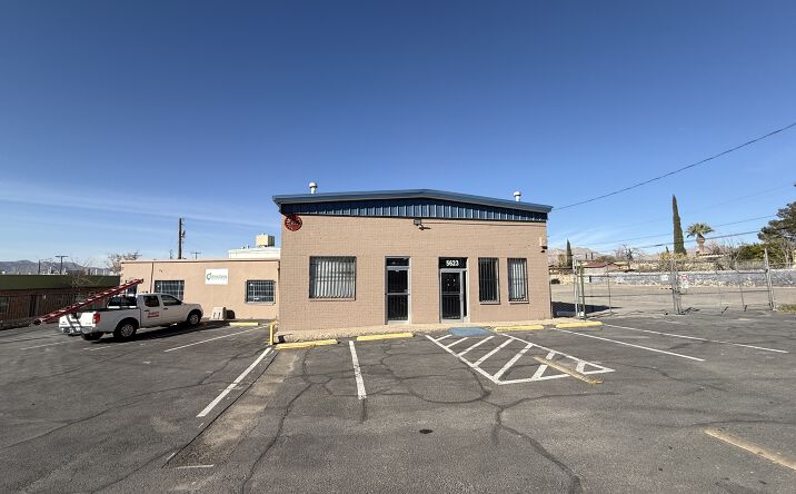 Pictures of Retail, Industrial property located at 5621 PAISANO DR, EL PASO, TX 79903 for lease - image #1