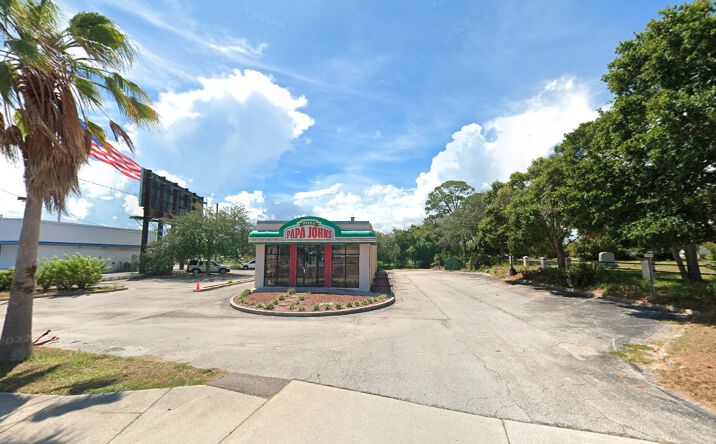 Pictures of Retail, Restaurant property located at 209 S COCOA BLVD, COCOA, FL 32922-7649 for lease - image #1