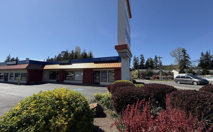 Pictures of Retail, Office property located at 17602 Highway 99, Lynnwood, WA 98037 for lease - image #1
