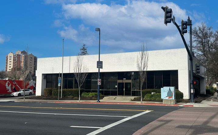 Pictures of Retail property located at 2395 Willow Pass Road, Concord, CA 94520-2114 for lease - image #1