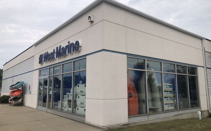 Pictures of Retail, Office property located at 2455 W Broadway, Monona, WI 53713-1642 for lease - image #1