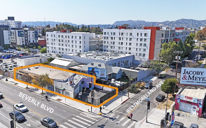 Pictures of Retail, Industrial property located at 3655 BEVERLY BLVD, LOS ANGELES, CA 90004-3514 for lease - image #1