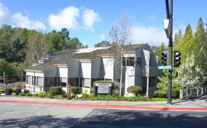 Pictures of Office property located at 8 Camino Encinas, Orinda, CA 94563 for lease - image #1
