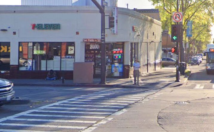 Pictures of Retail property located at 2000 San Pablo Avenue, Berkeley, CA 94702-1614 for lease - image #1