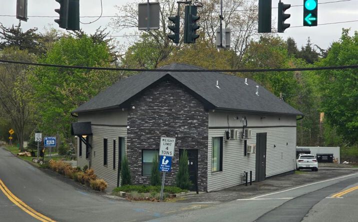 Pictures of Office property located at 520 West Nyack Road 1, West Nyack, NY 10994 for lease - image #1