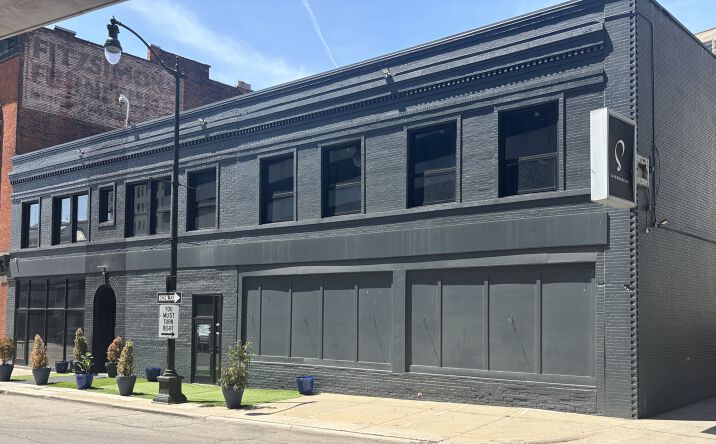 Pictures of Retail, Restaurant property located at 1427 - 1431 Times Square, Detroit, MI 48226 for lease - image #1