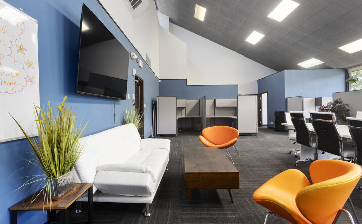 Pictures of Office, Special Purpose property located at 4800 LAMAR AVE, MISSION, KS 66202-1775 for lease - image #1