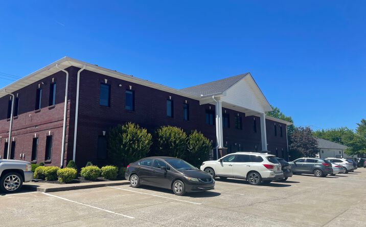 Pictures of Office property located at 298 CLEAR SKY CT, CLARKSVILLE, TN 37043 for lease - image #1