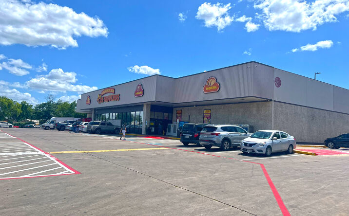 Pictures of Land property located at 6800 1/2 BERKMAN DR, AUSTIN, TX 78723-1221 for lease - image #1