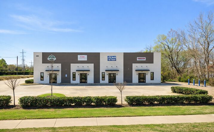 Pictures of Office, Industrial property located at 889 Nesbit Road, Nesbit, MS 38651 for lease - image #1