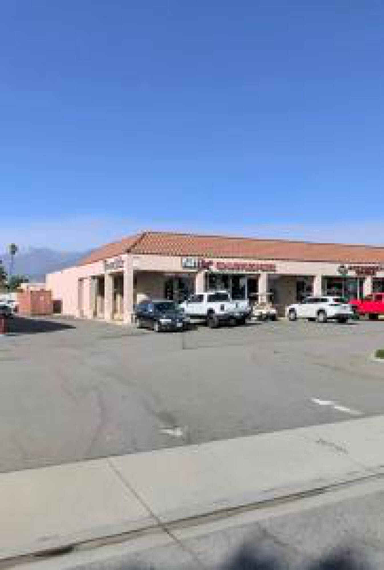 5146 Holt Blvd, Montclair, CA 91763