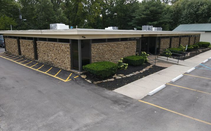 Pictures of Office property located at 3045 S MERIDIAN ST, INDIANAPOLIS, IN 46217-3284 for lease - image #1