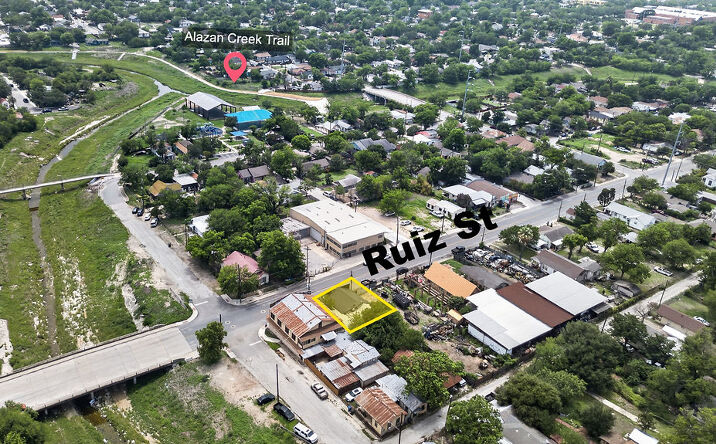 Pictures of Retail property located at 905 RUIZ ST, SAN ANTONIO, TX 78207 for lease - image #1