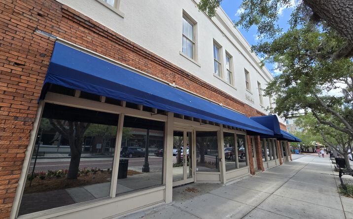 Pictures of Retail, Restaurant property located at 116 West 1st Street, Sanford, FL 32771 for lease - image #1