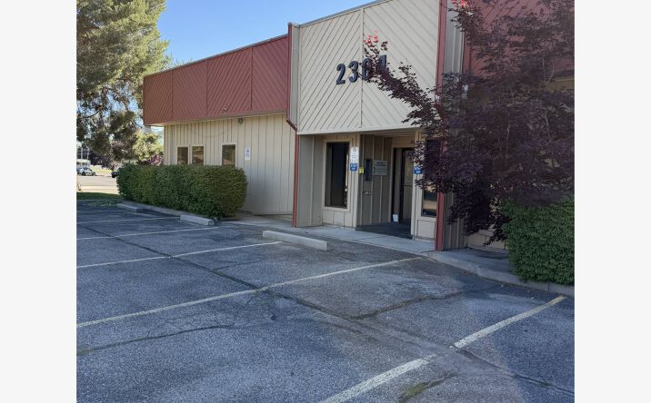 Pictures of Office property located at 2304 North Cole Road, Boise, ID 83704 for lease - image #1