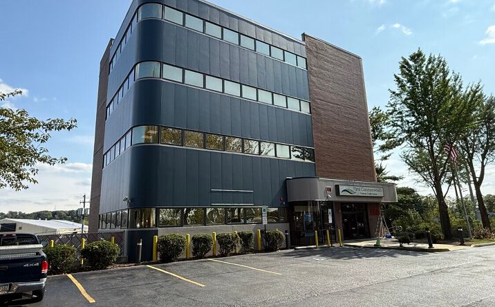 Pictures of Retail, Office, Special Purpose property located at 450 Union Boulevard, Allentown, PA 18109 for lease - image #1