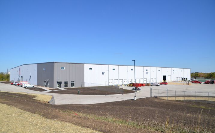 Pictures of Industrial property located at 7825 18TH ST SW, CEDAR RAPIDS, IA 52404 for lease - image #1