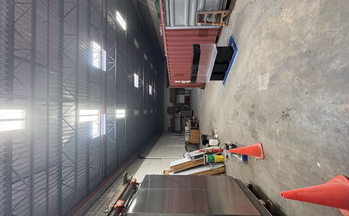Pictures of Industrial property located at 4429 W Kinzie Street, Chicago, IL 60624 for lease - image #1