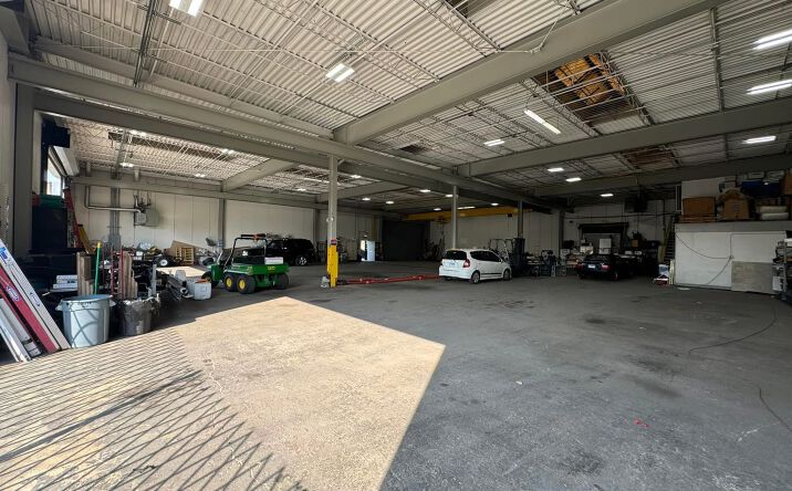 Pictures of Industrial property located at 4451 W Kinzie Street, Chicago, IL 60624 for lease - image #1