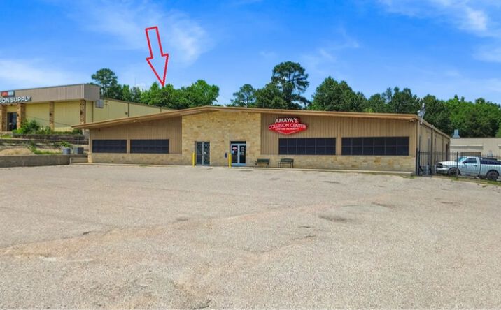 Pictures of Retail, Office, Industrial property located at 684 Interstate 45 S, Huntsville, TX 77340 for lease - image #1