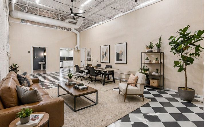 Pictures of Retail, Office, Special Purpose property located at 306 South Walton Street, Dallas, TX 75226 for lease - image #1