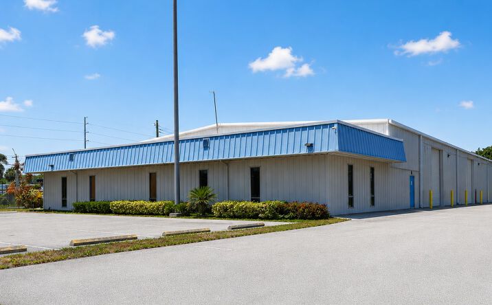 Pictures of Industrial property located at 5100 W Grace St, Tampa, FL 33607 for lease - image #1