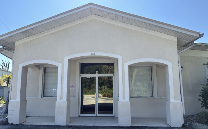 Pictures of Office property located at 750 Tamiami Trl Unit 3, Port Charlotte, FL 33953 for lease - image #1