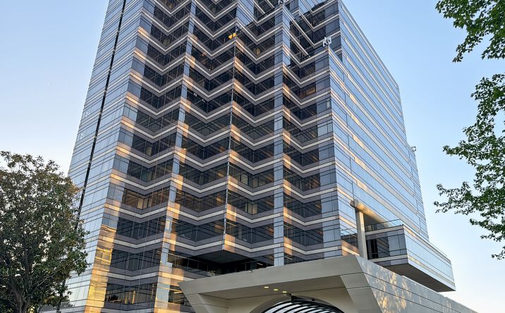 Pictures of Office property located at 3350 Riverwood Parkway, Suite 1900, Atlanta, Vinings, GA 30339 for lease - image #1