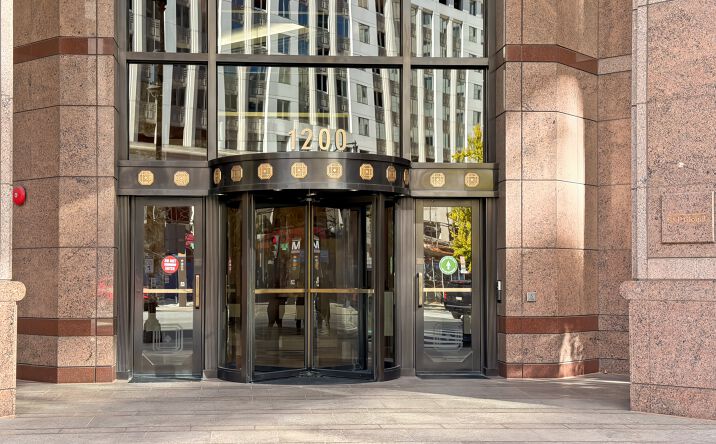 Pictures of Office property located at 1200 G Street, NW, Suite 800, Washington, DC 20005 for lease - image #1